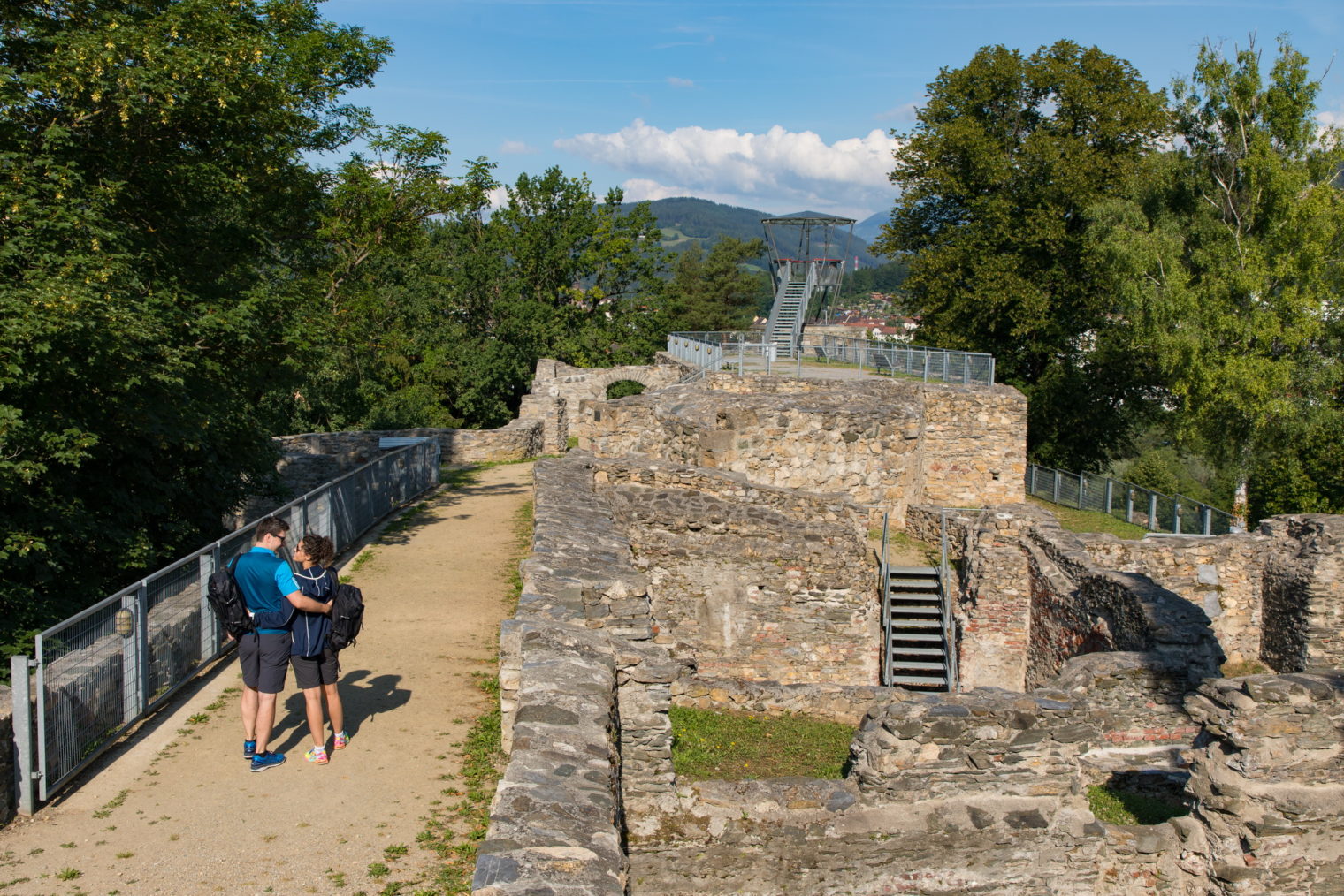 Ausgangspunkt der Wanderung: Aussichtsplattform der Massenburg Leoben