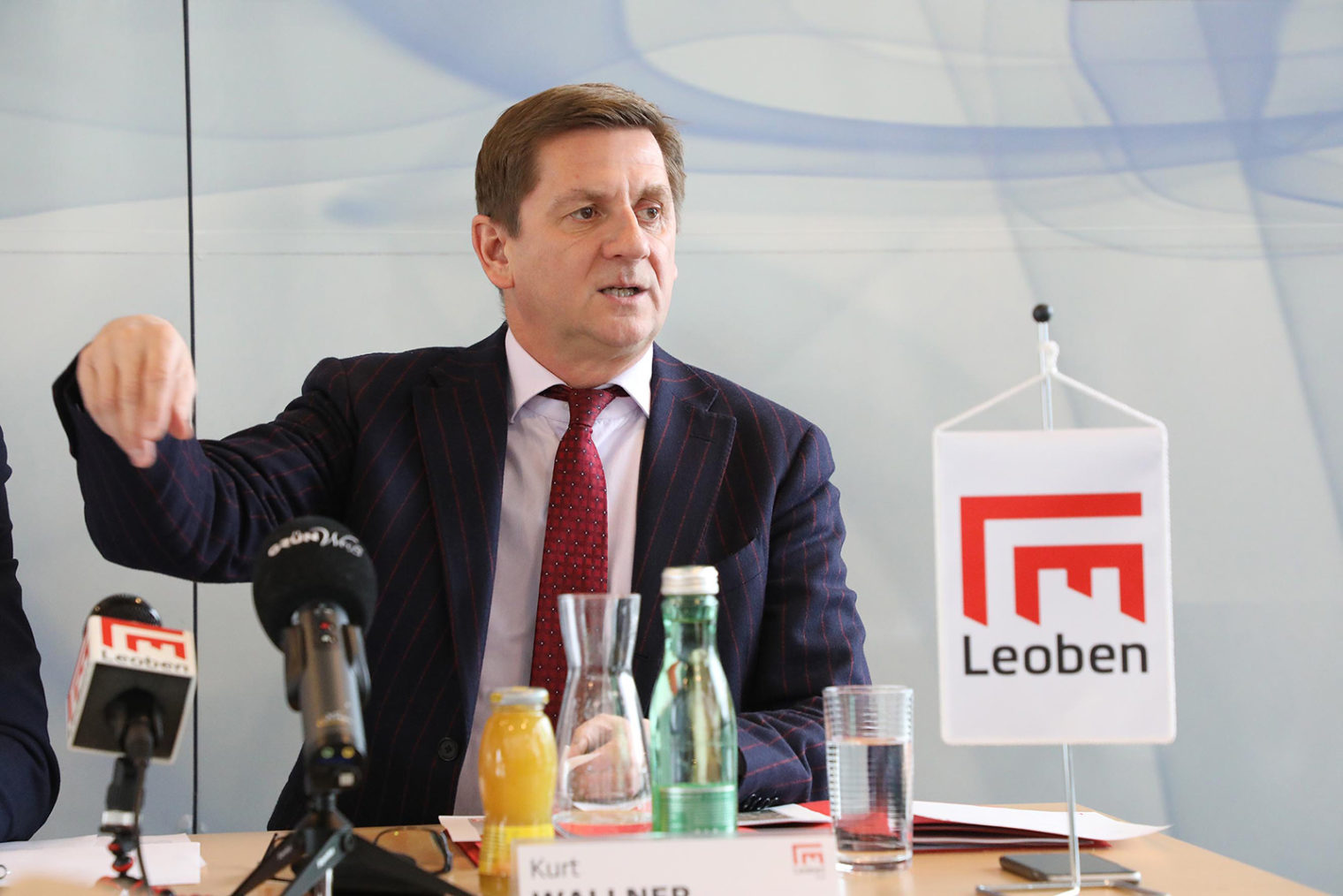Bürgemeister Wallner am Podium