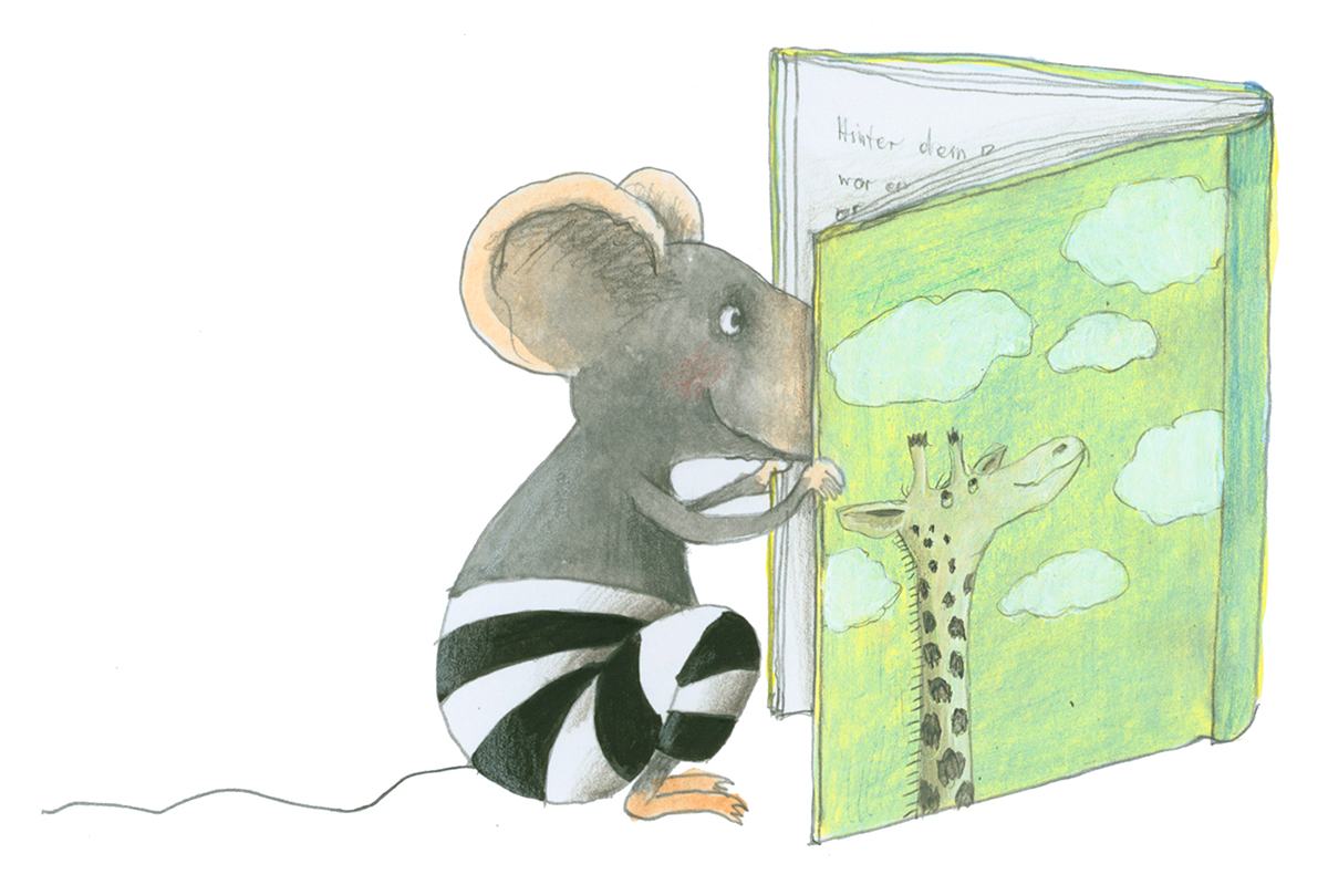 Symbolfoto Maus mit Buch