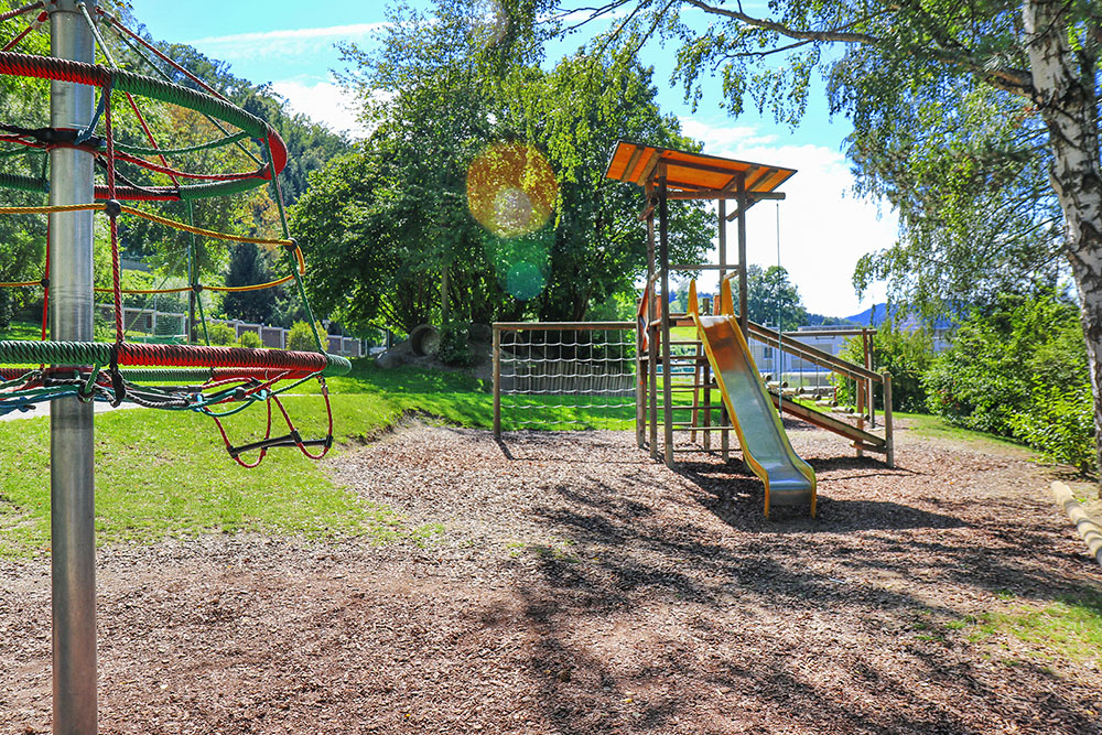 Slide and play equipment at the Lerchenfeld playground