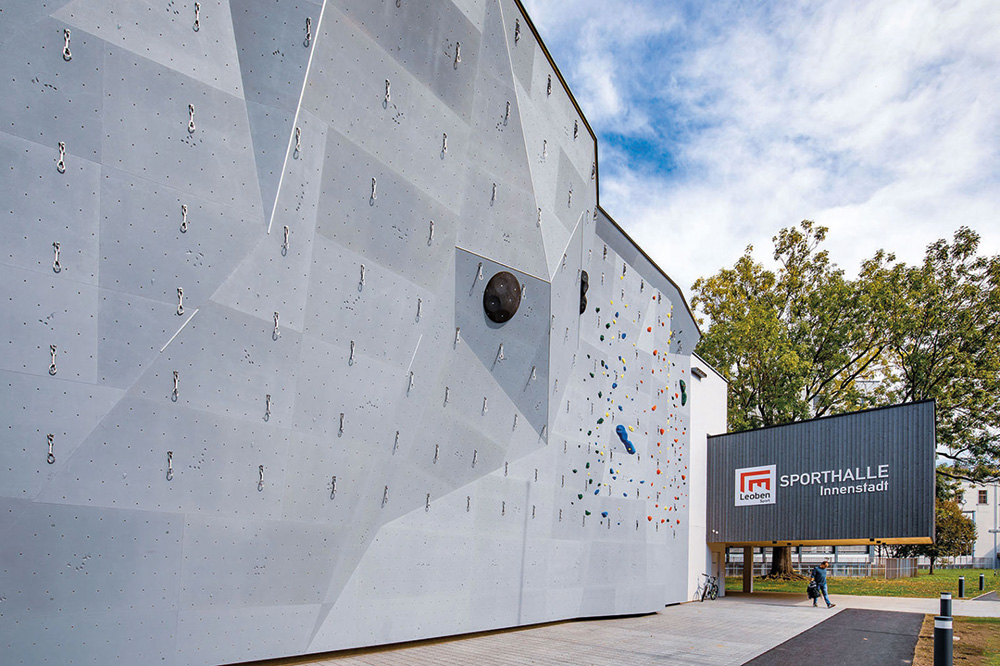 Außenansicht der Sporthalle Innenstadt