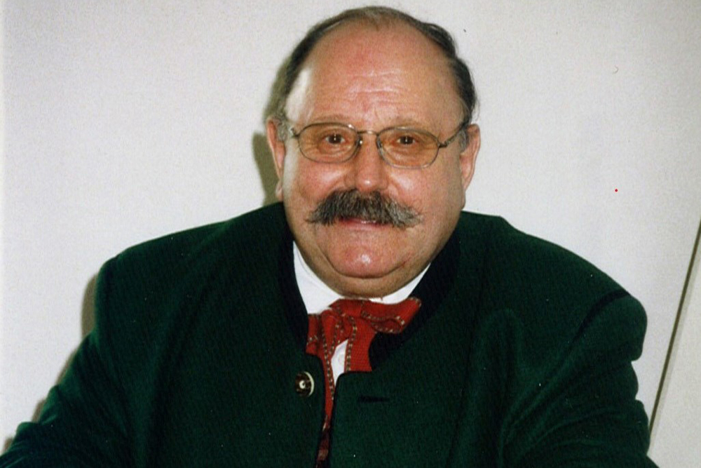 Porträt Univ.-Prof. Dr. Günther Jontes