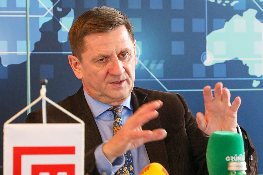 Bürgermeister Kurt Wallner bei der Pressekonferenz im Museumsturm
