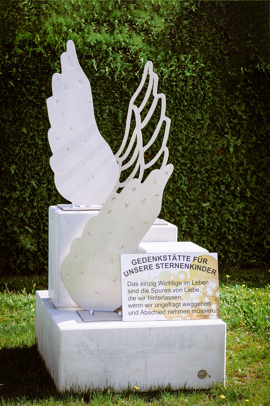 Erinnerungsmal mit Aufschrift Gedenkstätte