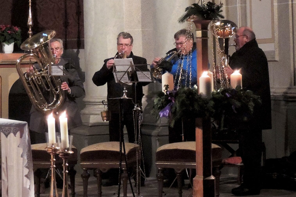 Bläsergruppe Strauß (4 Herren) beim Turmblasen