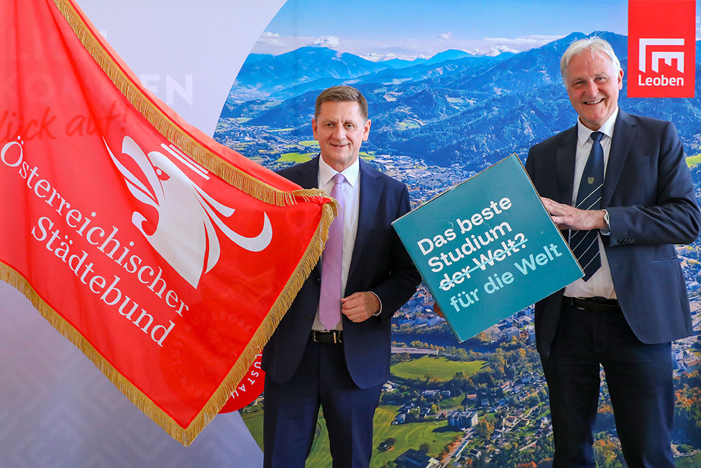 Bürgermeister Kurt Wallner und Rektor der Montanuniversität Peter Moser bei der Pressekonferenz zum Städtetag