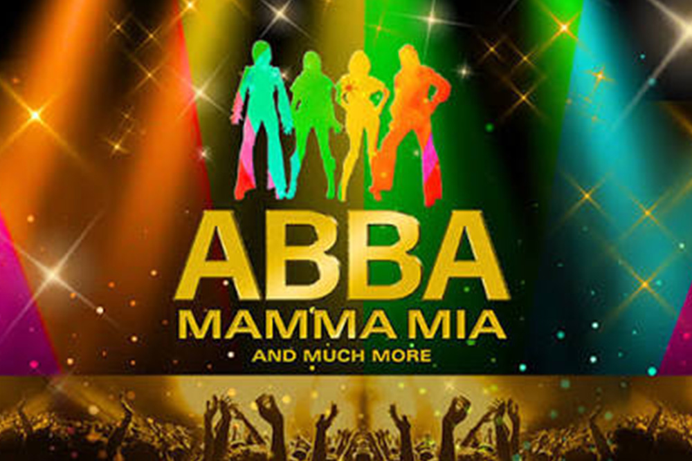 Vier bunte Silhouetten der Band oberhalb des Schriftzugs Abba Mamma Mia and much more, darunter Hände von Konzertbesuchern in der Höhe